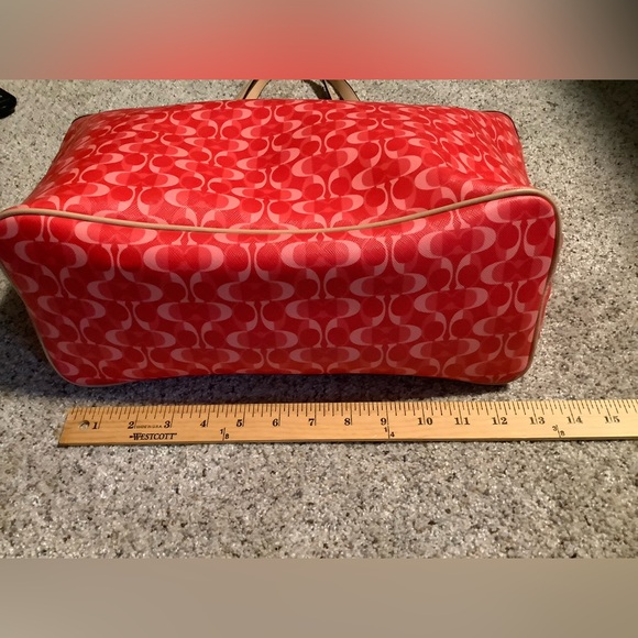 Coach Peyton Park Dream C Tote #F256773 Red & Pink with Tan Lth trim NWT - Picture 8 of 11
